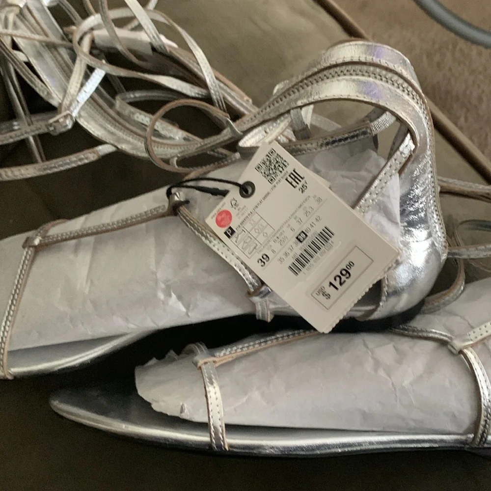 Zara Leather Sandal - Picture 9 of 9
